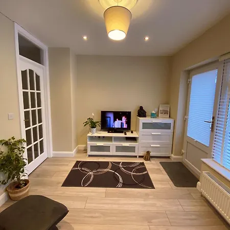 Private 2 Bed Daire Dunboyne