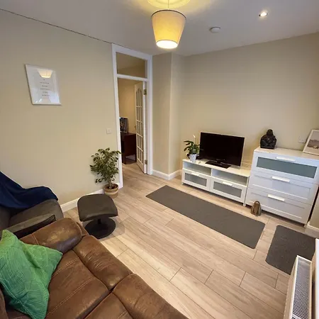 Private 2 Bed