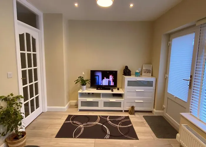 Private 2 Bed Daire Dunboyne